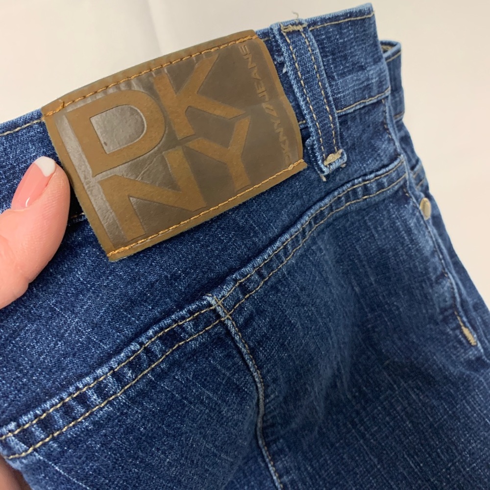 DKNY Capris